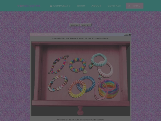 left-table_middle-drawer screenshot