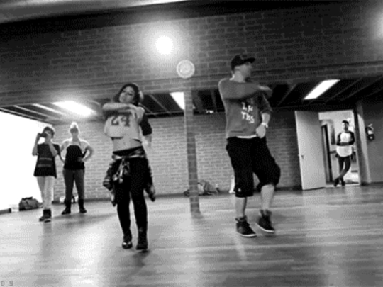 DancePage screenshot