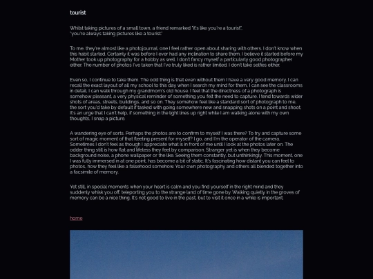 articles/tourist screenshot