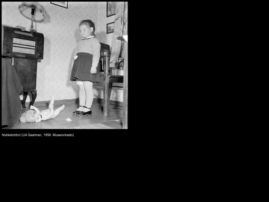 girlsanddolls screenshot