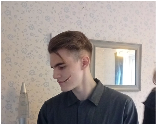 info/smile-makeup-side screenshot