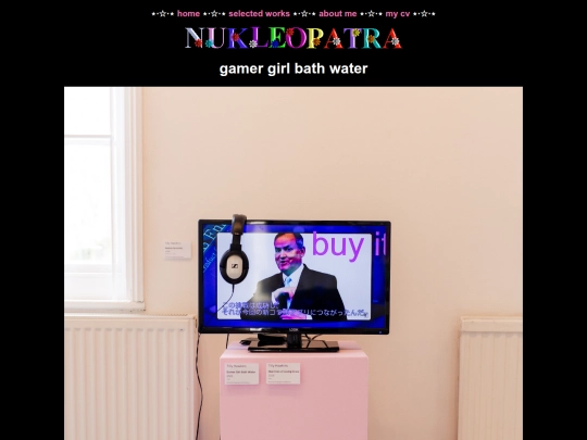 works/gamergirlbathwater screenshot