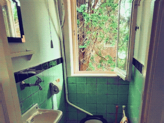 cafe/toilet1 screenshot