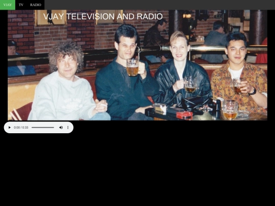 RADIO/2018 RADIO PLAYER screenshot