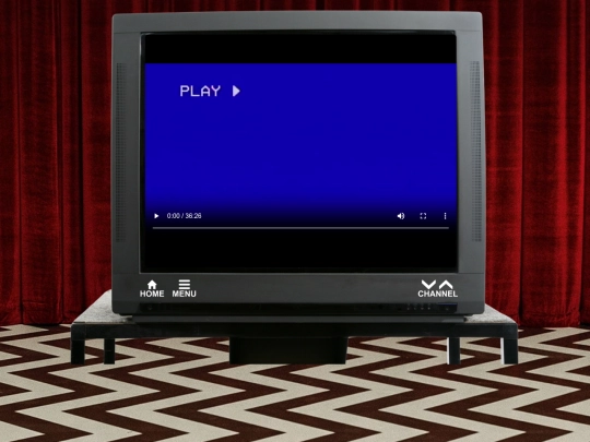 main/tv-room/gilmore-girls-unaired-pilot screenshot