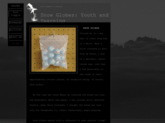 snowglobes_review screenshot