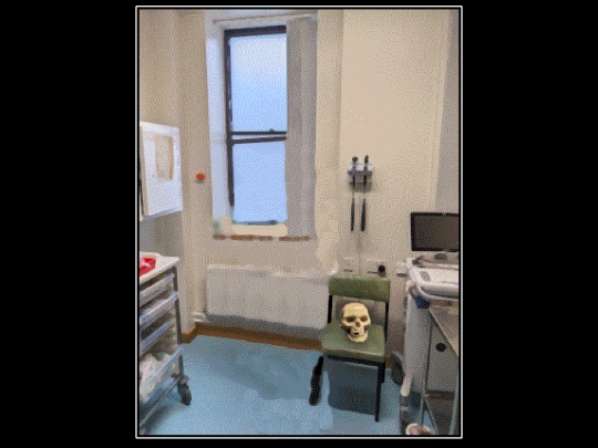 explore/medicalroom screenshot