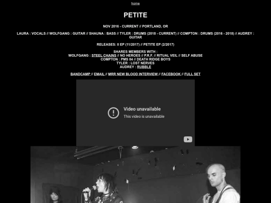 petite screenshot