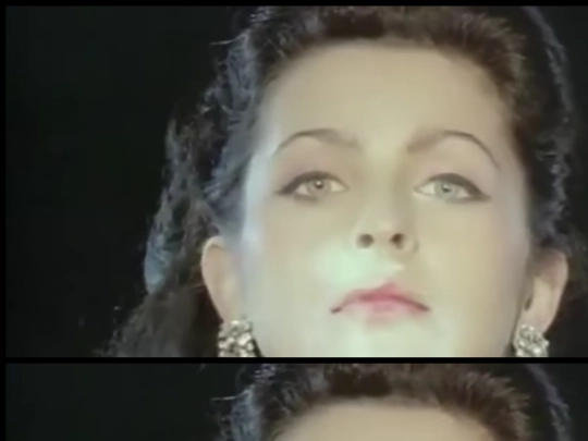 amoroticcollage screenshot