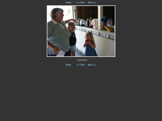 westk/WESTFamily/REUNIONS/WestReunion2002/164 screenshot