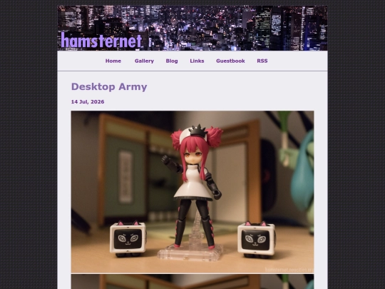 posts/2026-07-14-Desktop-Army screenshot