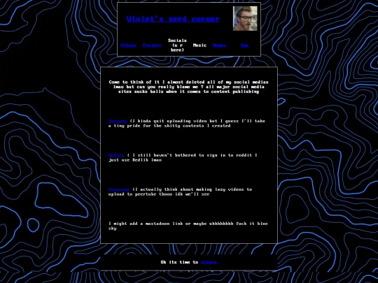 socials/socials screenshot
