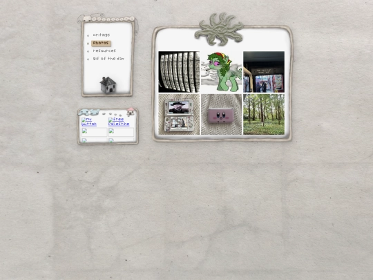 blog/photos screenshot
