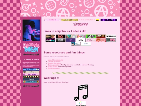 more screenshot