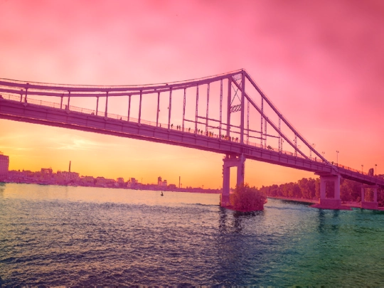kyiv/bridge screenshot