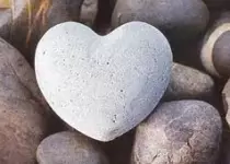 poemas/imagenes/piedra.jpg