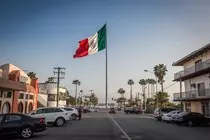 pBrandJG/pix/mexicoflag.jpg
