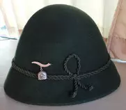 images/AustrianHat.jpg