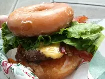 Images/Donut_burger.jpg