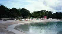 nudetours/images/h2/hedo2-mainbch.jpg