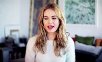 exsist/supergirl.gif