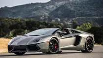 aventador.jpg