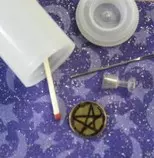 images/minialtar.jpg