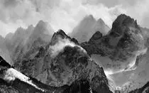 BrandonBowers/img/mountain.jpg