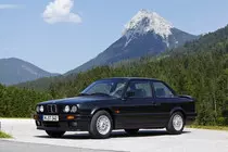 BMW_E30 /bmw-E30-3-Series-1900x1200-05.jpg