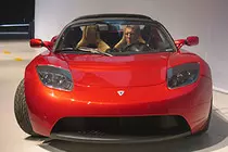 publicaciones_digitales/tops_playeros/img/tesla-roadster.jpg