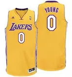 a1bloquedos/lakers/young.jpg