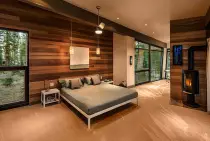 houses/mountain/mountainPix/CA Mountain House Bedroom.jpg