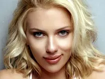 Scarlett-Johansson1.jpg