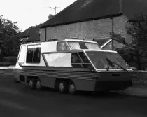 caravan1web.jpg