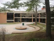 week11/adventure/images/courtYardSM.jpg