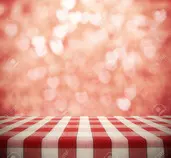 Box_Table/25401027-Table-with-red-checkered-tablecloth-on-heart-bokeh-background-valentine-dinner-concept-Stock-Photo.jpg