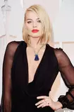 Images/o-MARGOT-ROBBIE-570.jpg