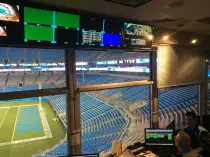 img/panthers/mom-8.jpg