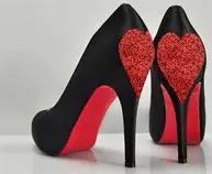 zapato corazon.jpg