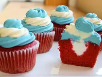 20150629-July-Fourth-Ice-Cream-Cupcakes.2-Yvonne-Ruperti.jpg