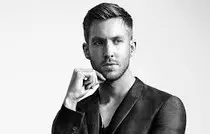 proyectos.html/proyectobloque2.html/calvin.jpg