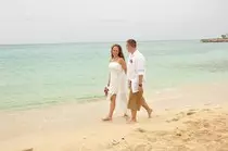 NickGettingMarried1.jpg
