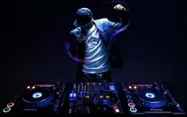 imagenes/dj.jpeg