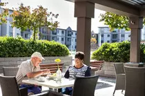 images/verandadining2.jpg