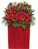 images/grand_opening_flower_stand.jpg