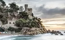 castle.jpg