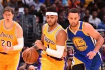 DLo Curry.jpg