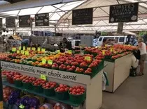 img/marche-jean-talon-2.jpg