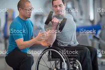 pt/images/man_chair.jpg