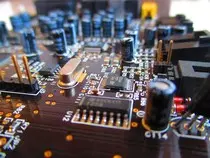 img/circuit-board-973311_1920.jpg
